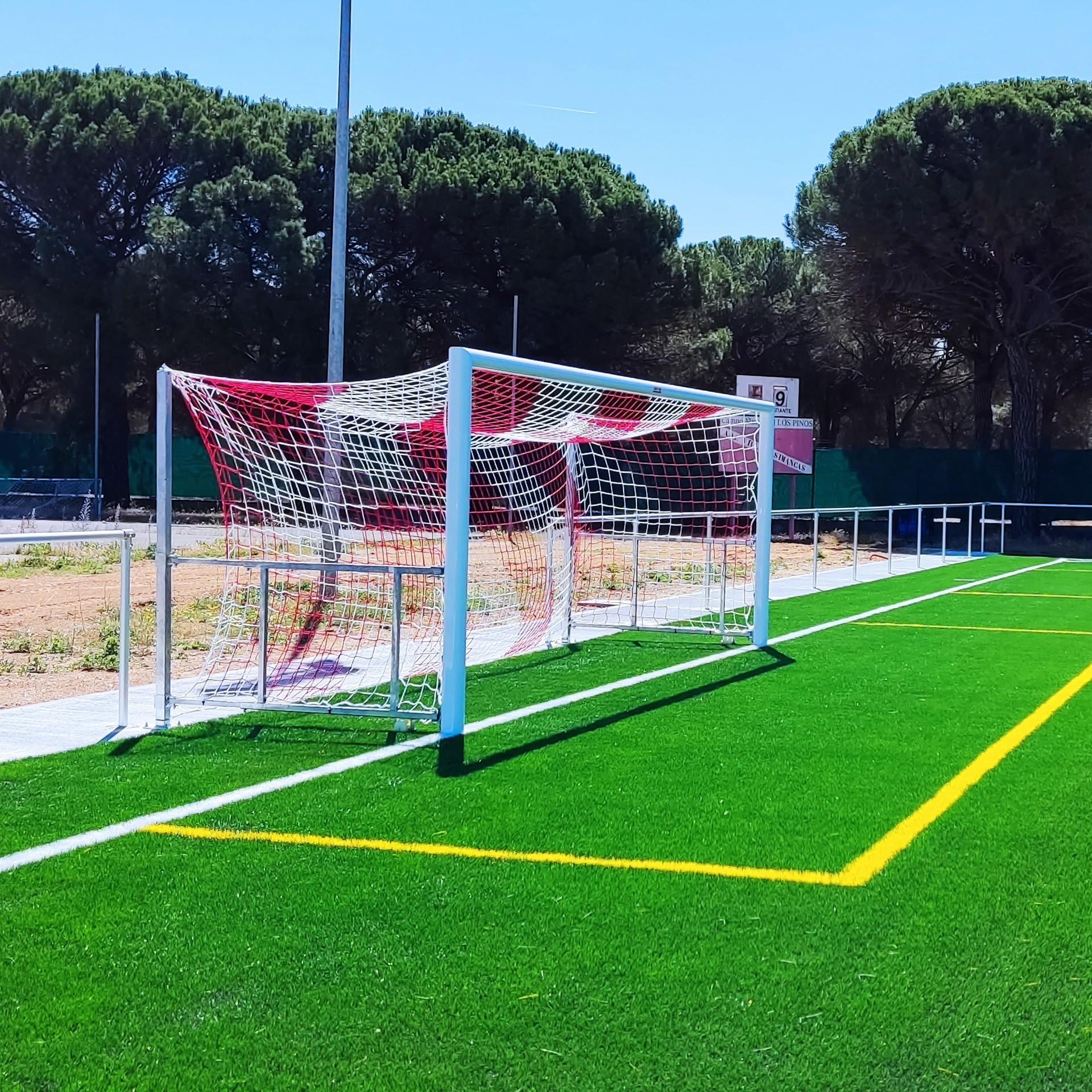 JUEGO PORTERÍAS ALUMINIO FÚTBOL 7120X100 MM ABATIBLES CON ARQUILLOS GALVANIZADOS EN CALIENTE - SOFTEE